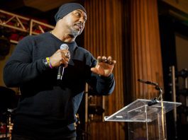 NFL Hall of Famer Providing Mental Health Support for Young People