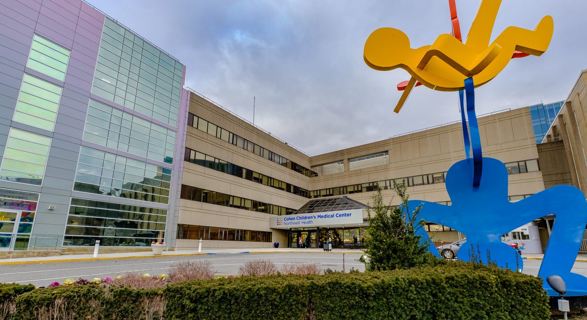 Ryan Seacrest Foundation selects Cohen Children’s Medical Center as location for its newest Seacrest Studio