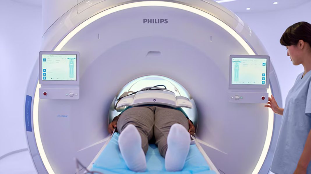 Decarbonizing Healthcare with Philips